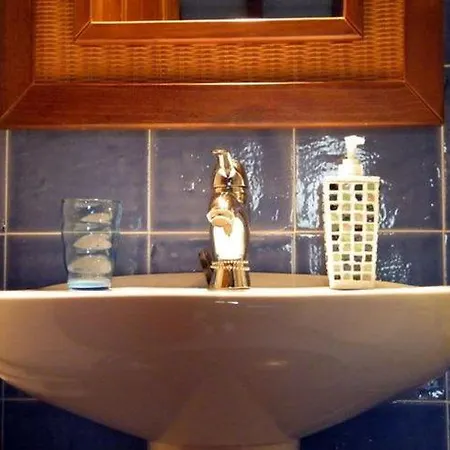 Sendero Del Agua Apartman *