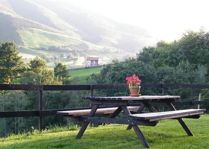 Sendero Del Agua Сан-Висенте-дель-Монте